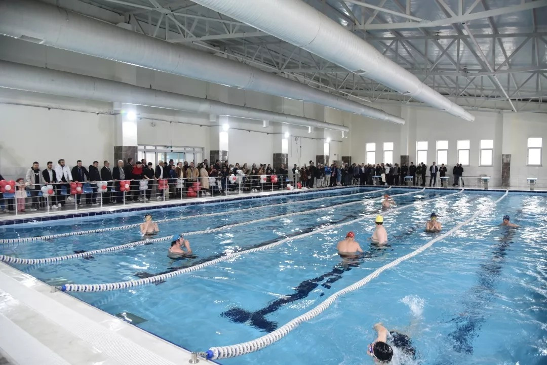 CHP Engeliler Komisyonundan Yarı Olimpik Yüzme Havuzu Teşekkürü!...