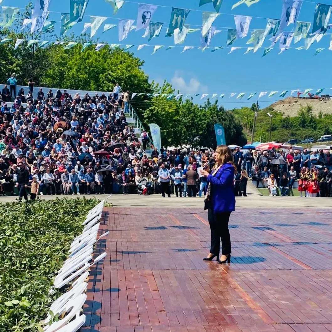 Gezmiş'ten birlik beraberlik mesajı